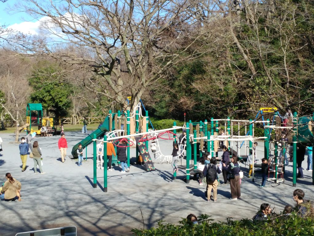 新林公園冒険広場