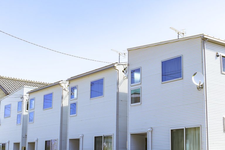 狭小地とは？ メリットとデメリット、間取りや工夫で納得の住宅づくり