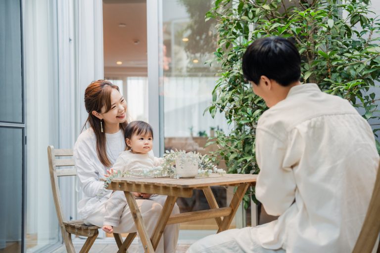 屋上リビングのメリット・デメリットは？快適に過ごすためのコツもご紹介