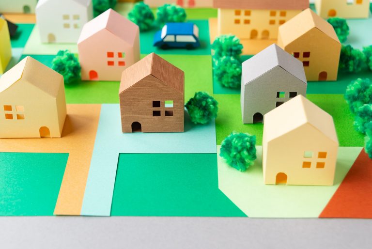 旗竿地とは？ メリット・デメリット、注意点をわかりやすく解説