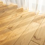 フローリング材の価格相場は？種類や選び方を紹介